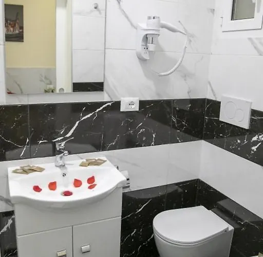 Affittacamere Ninfa 2*